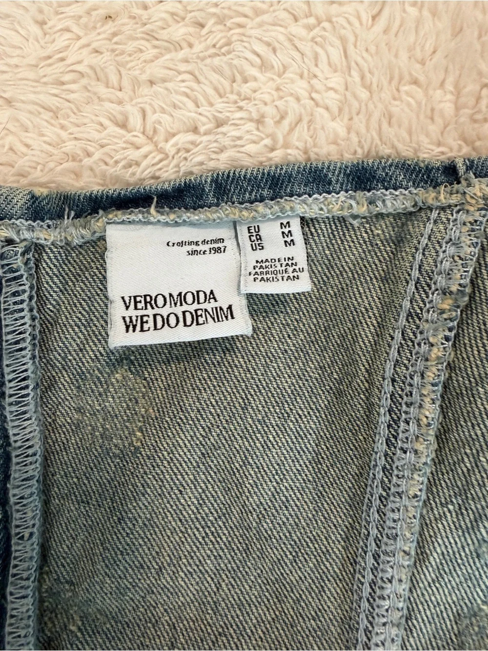 Vero Moda VMCHERRY Strapless Denim Top - Picture 3 of 6